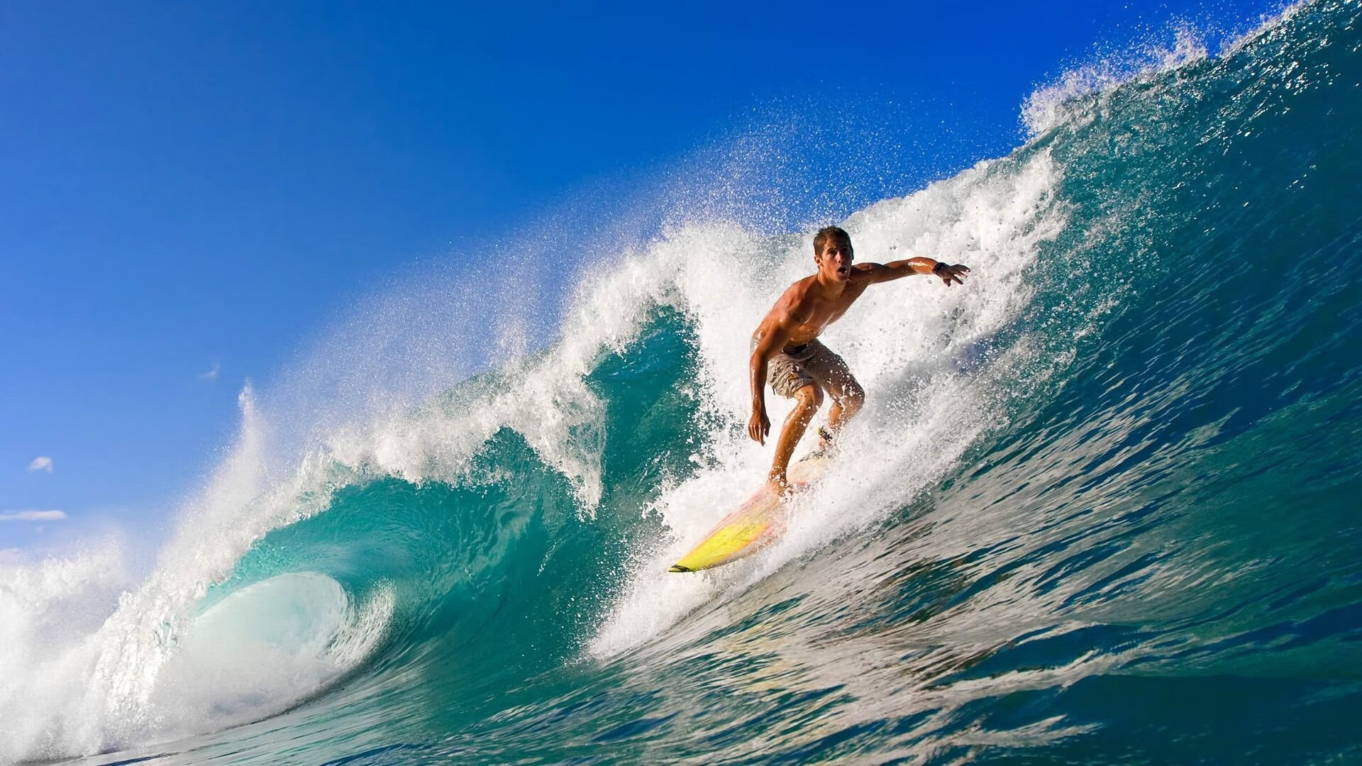 世界滑冰大奖赛跳台纪录被刷新，技术进步显著，跳台滑雪世界